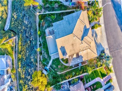 601 W Saint Andrews Avenue, La Habra, CA