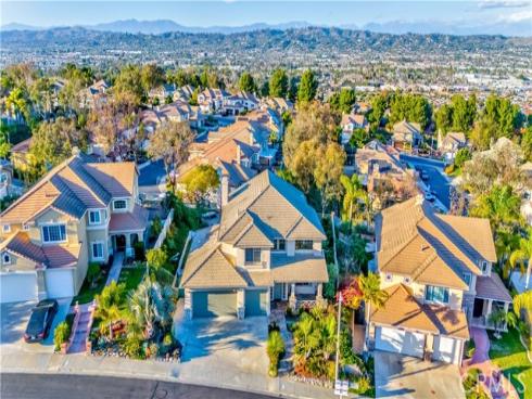 601 W Saint Andrews Avenue, La Habra, CA