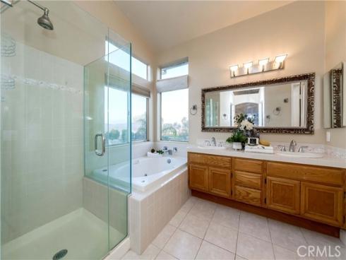 601 W Saint Andrews Avenue, La Habra, CA