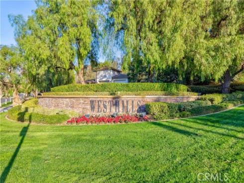 601 W Saint Andrews Avenue, La Habra, CA