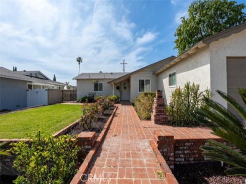 660 Buena Vista Avenue, La Habra, CA