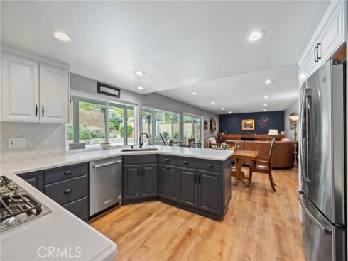 710 W Country Hills Drive, La Habra, CA