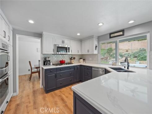 710 W Country Hills Drive, La Habra, CA