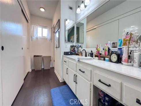 965 W Imperial  54 , La Habra, CA