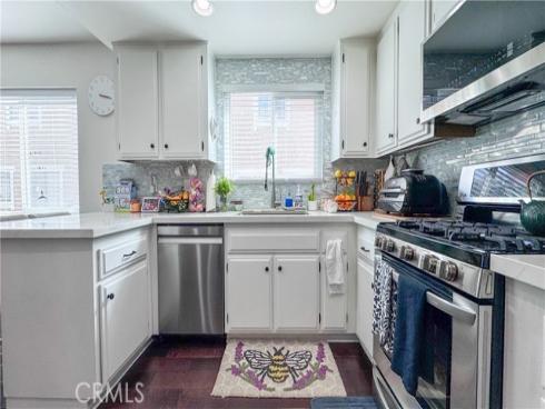 965 W Imperial  54 , La Habra, CA