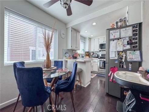 965 W Imperial  54 , La Habra, CA