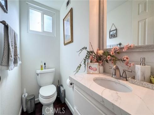 965 W Imperial  54 , La Habra, CA