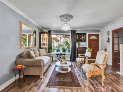 1064 Las Lomas A Drive, La Habra, CA