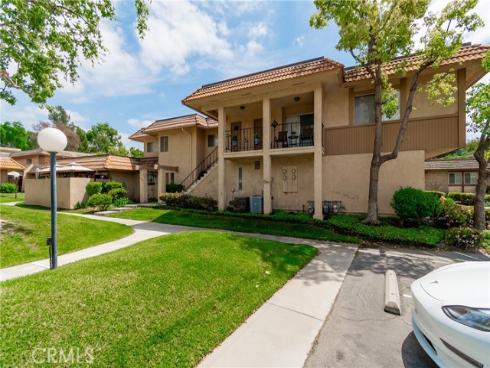 1064 Las Lomas A Drive, La Habra, CA