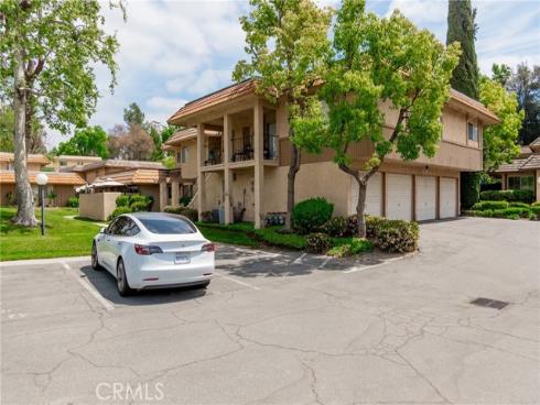 1064 Las Lomas A Drive, La Habra, CA