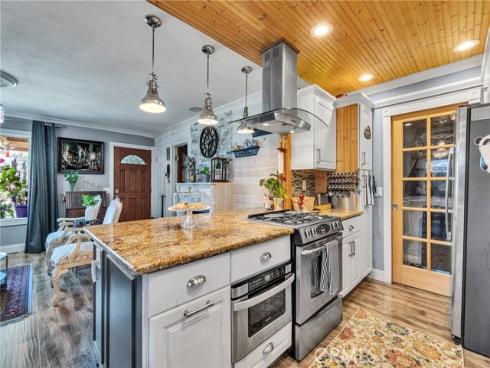 1064 Las Lomas A Drive, La Habra, CA