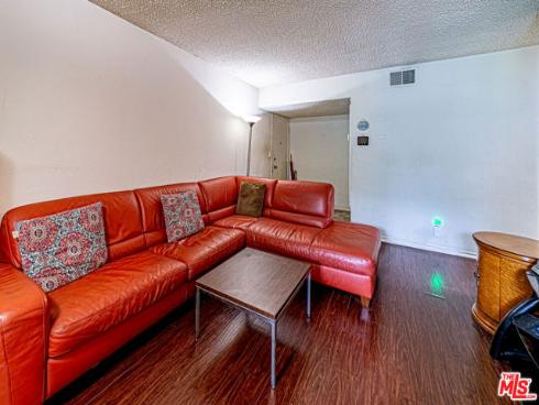 951 S Idaho 71 Street, La Habra, CA