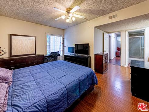 951 S Idaho 71 Street, La Habra, CA