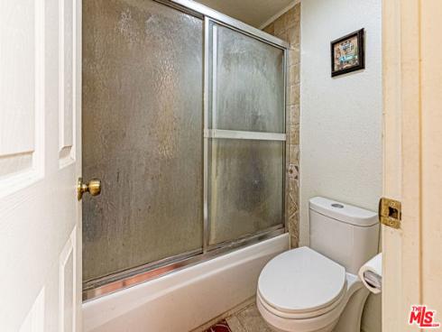 951 S Idaho 71 Street, La Habra, CA