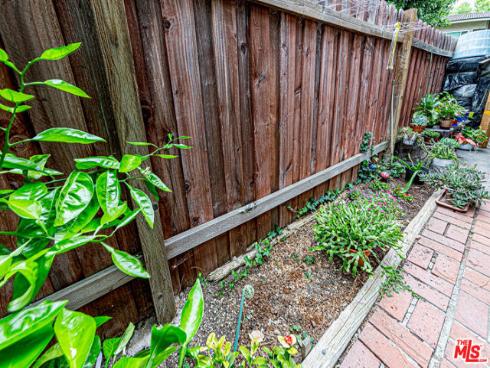 951 S Idaho 71 Street, La Habra, CA