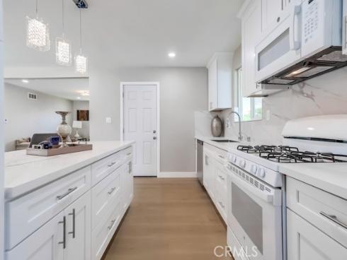 2020 Wilshire Avenue, La Habra, CA