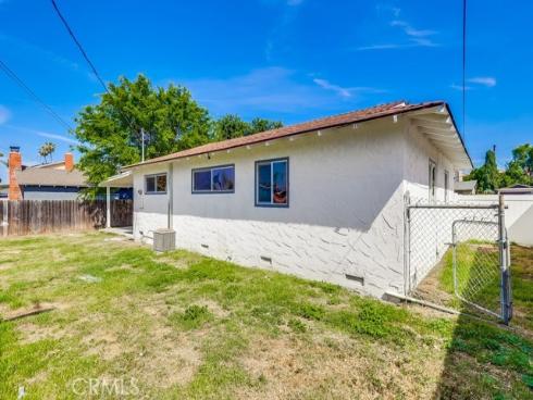 2020 Wilshire Avenue, La Habra, CA