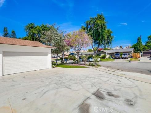 2020 Wilshire Avenue, La Habra, CA