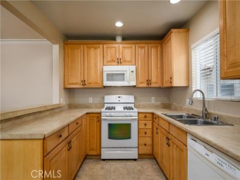 500 Park Place, La Habra, CA