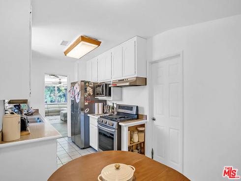 1300 Russell Street, La Habra, CA