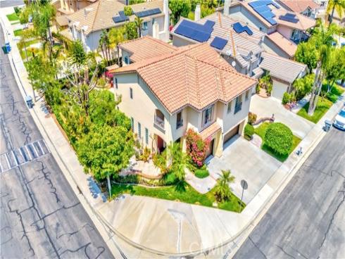 2101 S Sanders Ct , La Habra, CA