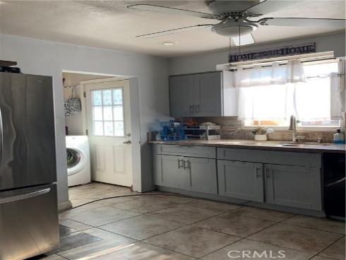 910 W Florence   Avenue, La Habra, CA