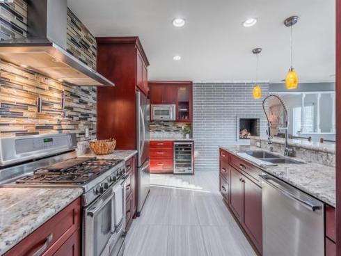 1651 W El Portal Dr , La Habra, CA