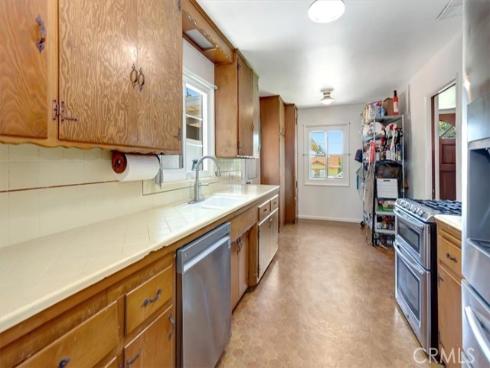 11111 Magda Lane, La Habra, CA