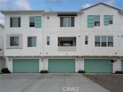 121 E Knox Drive, La Habra, CA