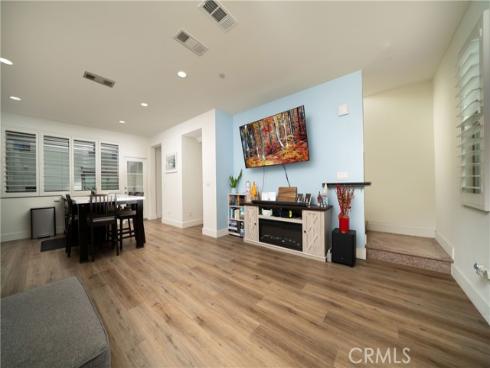 121 E Knox Drive, La Habra, CA