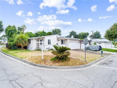 1050 La Mirada Street, La Habra, CA