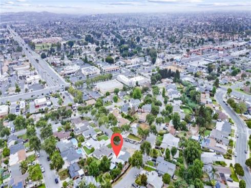 1050  La Mirada   Street, La Habra, CA
