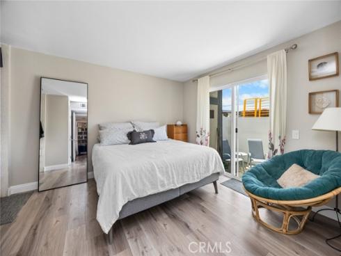 543 S Walnut 11 Street, La Habra, CA