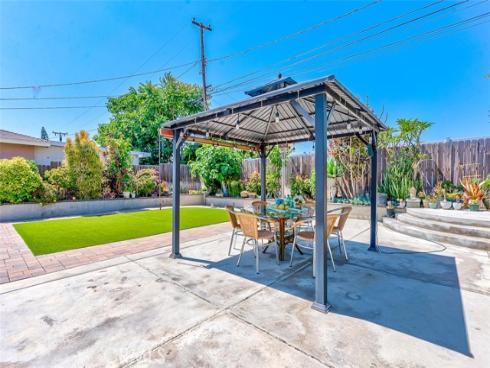 335 E Francis Avenue, La Habra, CA