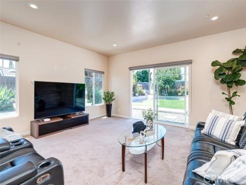 335 E Francis Avenue, La Habra, CA