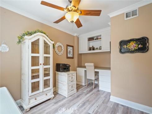 650 E Parkwood Avenue, La Habra, CA