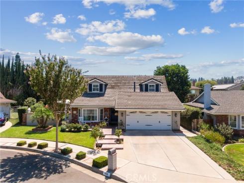 650 E Parkwood Avenue, La Habra, CA