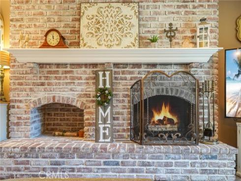 650 E Parkwood Avenue, La Habra, CA