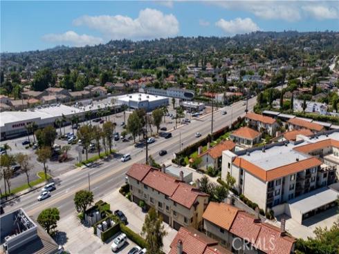 854 N Harbor Boulevard, La Habra, CA