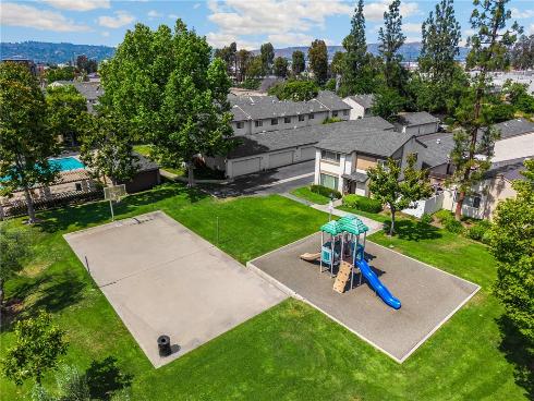 1410  Yorkshire   Lane, La Habra, CA