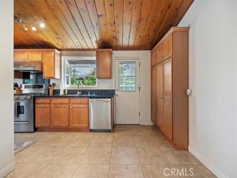 550 N Dexford Drive, La Habra, CA