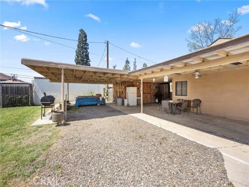 418 W Olive   Avenue, La Habra, CA