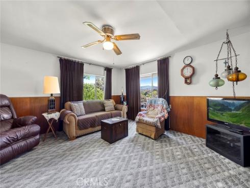 418 W Olive   Avenue, La Habra, CA