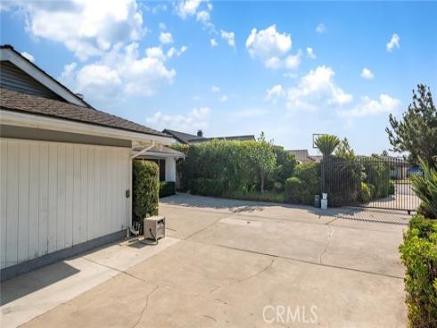 761 W Country Hills   Drive, La Habra, CA
