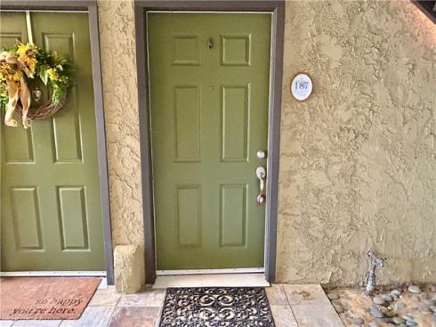 1400 W Lambert 187 Road, La Habra, CA