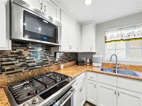 405 W Mountain View  13  Avenue, La Habra, CA