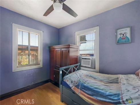 570 E 2nd   Avenue, La Habra, CA