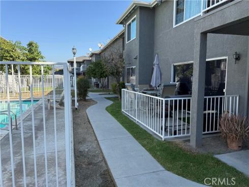 601 S Euclid  4  Street, La Habra, CA