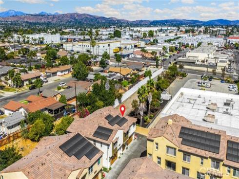 300  Vista Drive  94 , La Habra, CA