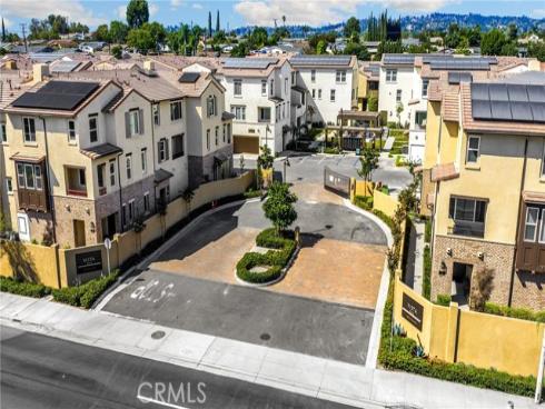 300  Vista Drive  94 , La Habra, CA